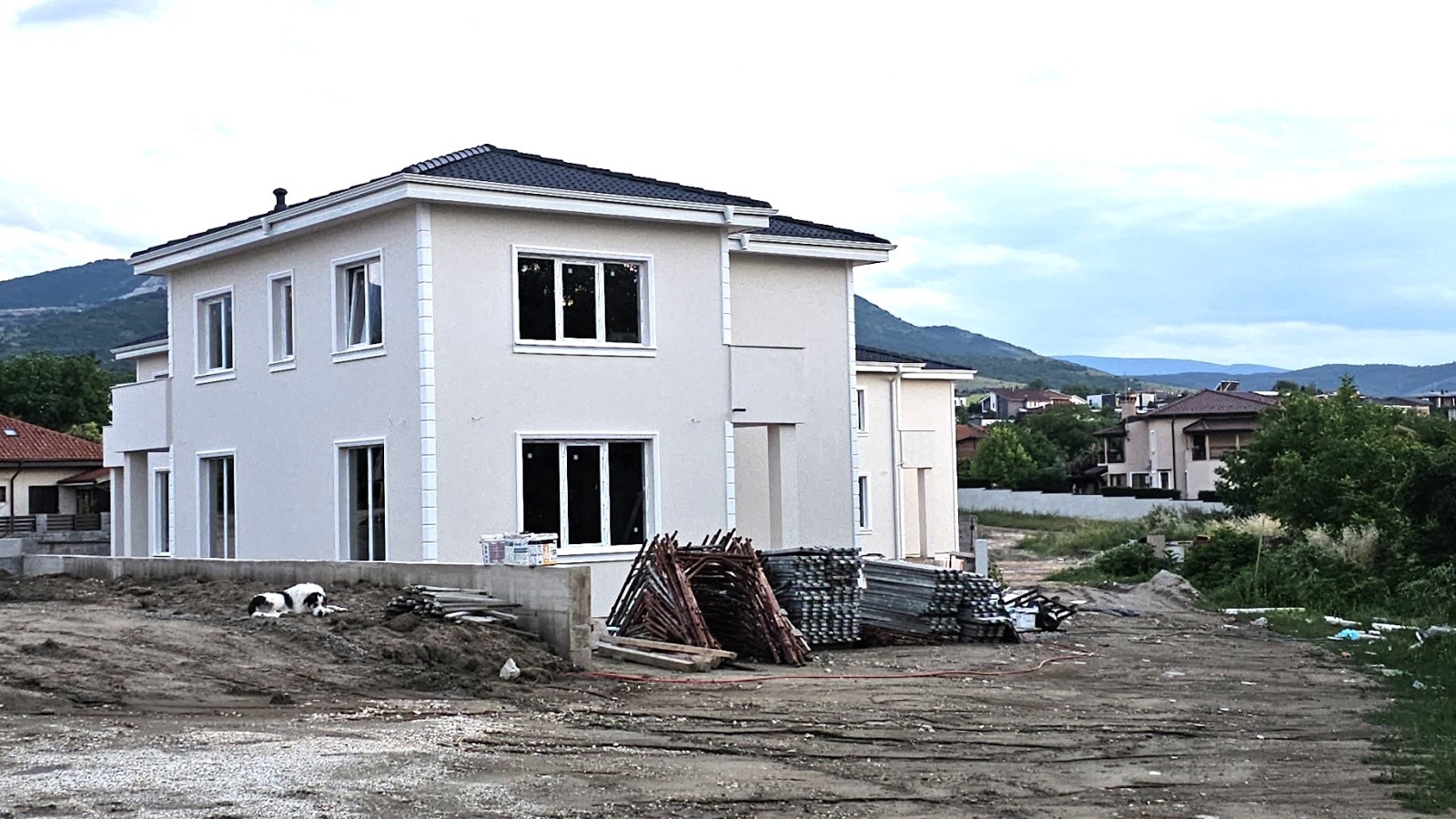 Продава Къща град Пловдив , Южна дъга , 212 кв.м | 48697359 — Imoti.com Продава Къща град Пловдив , Южна дъга , 212 кв.м | 48697359