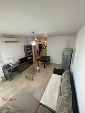 Обява Продава 2-СТАЕН,град Пловдив, Център