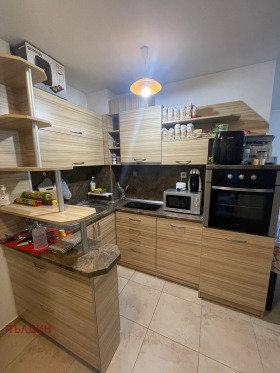 Обява Продава 2-СТАЕН,град Пловдив, Център>