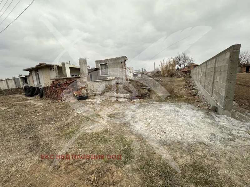 Продава КЪЩА, област Пловдив, с. Калояново • 32000 € / 62586.56 лв. • 53291906 1 — Holmes.bg Продава КЪЩА, област Пловдив, с. Калояново • 32000 € / 62586.56 лв. • 53291906 1
