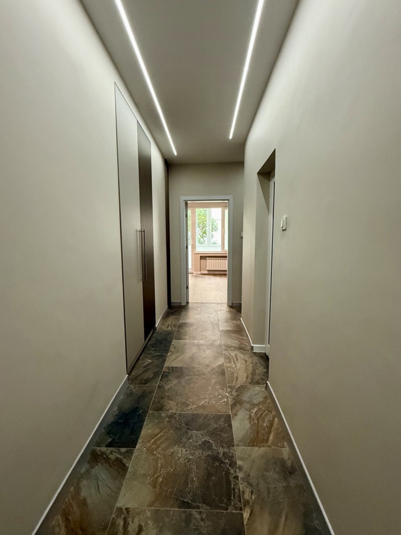 Продава 3-СТАЕН, град София, Изток • 375000 € / 733436.25 лв. • 16278966 1 — Holmes.bg Продава 3-СТАЕН, град София, Изток • 375000 € / 733436.25 лв. • 16278966 1