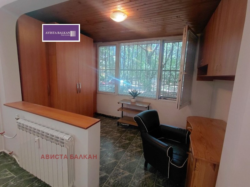 Продава 3-СТАЕН, град София, Център • 265000 € • 38034223 1 — Holmes.bg Продава 3-СТАЕН, град София, Център • 265000 € • 38034223 1
