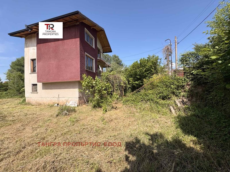 Продава КЪЩА, област Перник, с. Ноевци • 108000 € / 211229.64 лв. • 73333298 1 — Holmes.bg Продава КЪЩА, област Перник, с. Ноевци • 108000 € / 211229.64 лв. • 73333298 1
