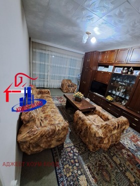 Продажба на тристайни апартаменти в град Шумен - изображение 17 
