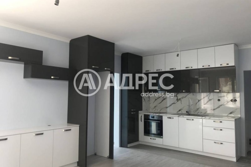 Продава 3-СТАЕН, град София, Надежда 4 • 240000 € / 469399.20 лв. • 36702035 1 — Holmes.bg Продава 3-СТАЕН, град София, Надежда 4 • 240000 € / 469399.20 лв. • 36702035 1