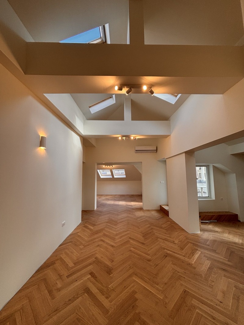 Продава ОФИС, град София, Оборище • 980000 € • 39525953 1 — Holmes.bg Продава ОФИС, град София, Оборище • 980000 € • 39525953 1