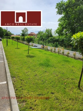 ГАРАЖ, ПАРКОМЯСТО, 15 m2 - Holmes.bg ГАРАЖ, ПАРКОМЯСТО, 15 m2