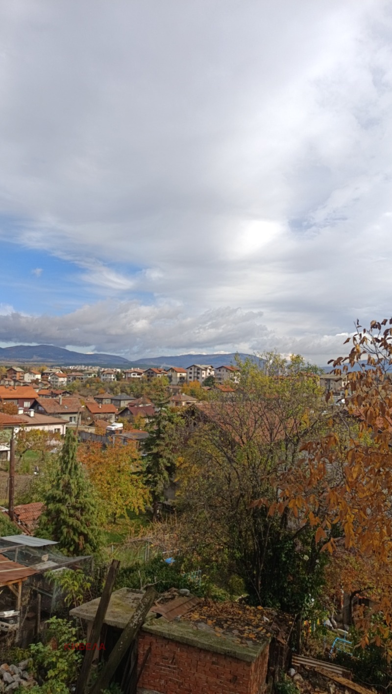 Продава КЪЩА, град Перник, Ралица • 175000 € / 342270.25 лв. • 50461340 1 — Holmes.bg Продава КЪЩА, град Перник, Ралица • 175000 € / 342270.25 лв. • 50461340 1