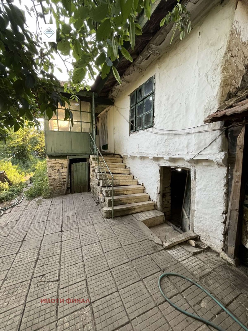 Продава КЪЩА, област Шумен, с. Тимарево • 40000 € • 16053946 1 — Holmes.bg Продава КЪЩА, област Шумен, с. Тимарево • 40000 € • 16053946 1