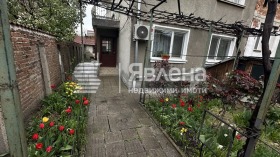 Обява Продава ЕТАЖ ОТ КЪЩА,град София, Левски