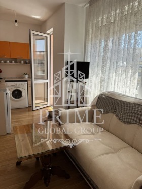 Продава 1-стаен, град Бургас