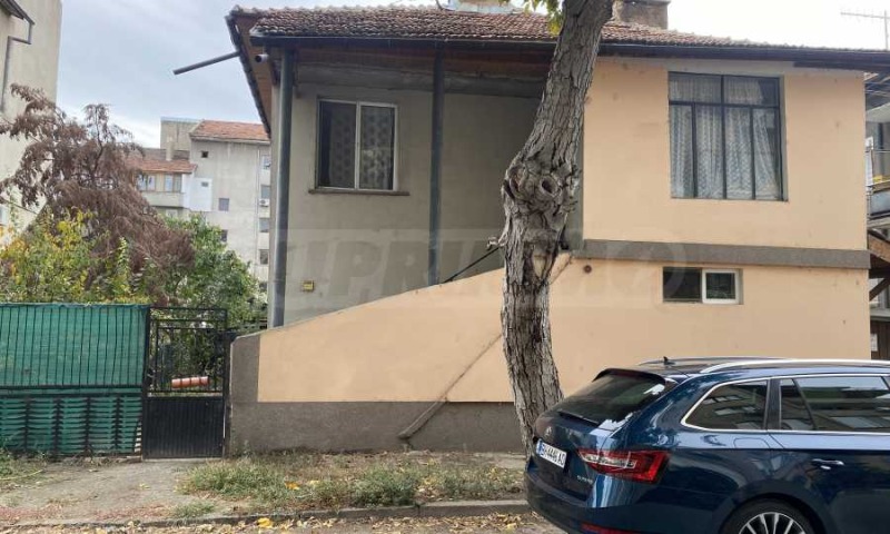 Продава ЕТАЖ ОТ КЪЩА, град Видин, Крум Бъчваров • 99999 € • 44331965 1 — Holmes.bg Продава ЕТАЖ ОТ КЪЩА, град Видин, Крум Бъчваров • 99999 € • 44331965 1
