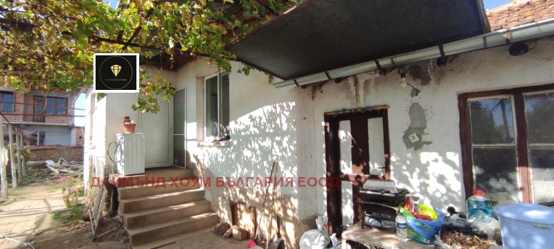 Продава КЪЩА, област Пловдив, с. Красново • 65000 € / 127128.95 лв. • 31103299 1 — Holmes.bg Продава КЪЩА, област Пловдив, с. Красново • 65000 € / 127128.95 лв. • 31103299 1