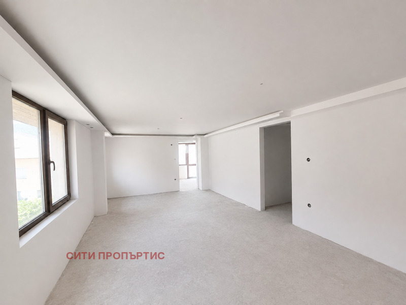 Продава 3-СТАЕН, град Благоевград, Широк център • 86000 € • 92284634 1 — Holmes.bg Продава 3-СТАЕН, град Благоевград, Широк център • 86000 € • 92284634 1