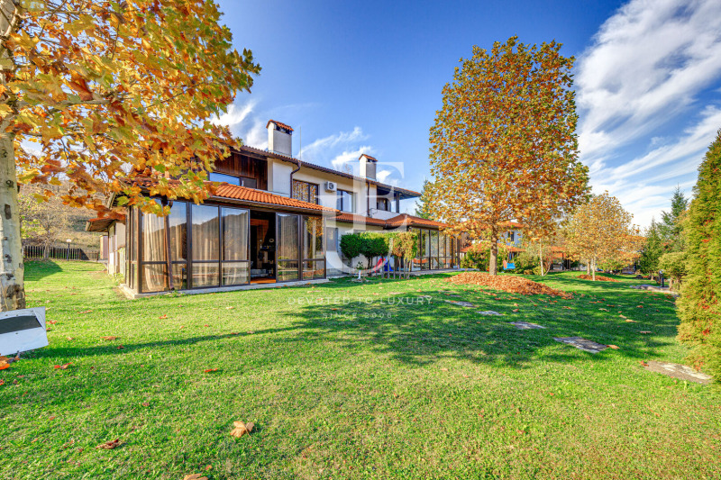 Продава КЪЩА, област Ловеч, с. Орешак • 390000 € • 48974150 1 — Holmes.bg Продава КЪЩА, област Ловеч, с. Орешак • 390000 € • 48974150 1
