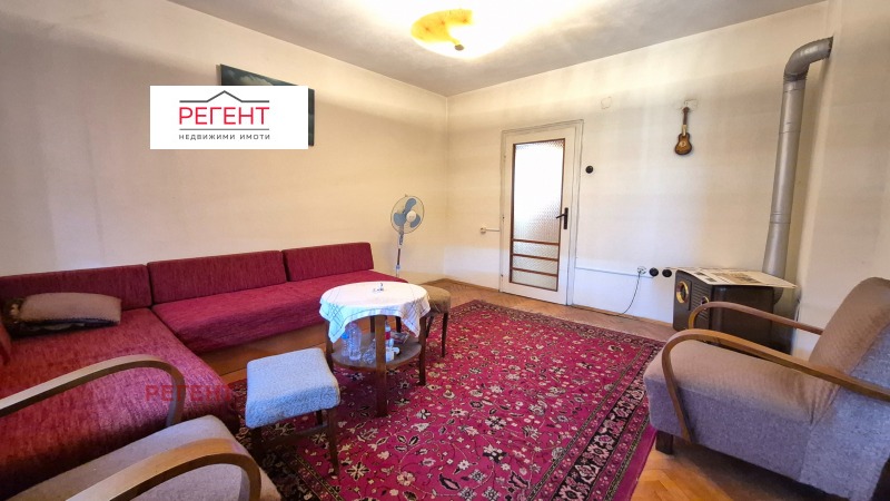 Продава 3-СТАЕН, град Габрово, Център • 72000 € • 57954040 1 — Holmes.bg Продава 3-СТАЕН, град Габрово, Център • 72000 € • 57954040 1