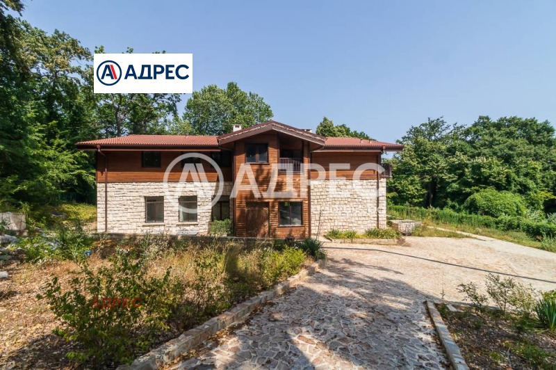 Продава ХОТЕЛ, град Варна, м-т Манастирски рид • 1650000 € • 87617918 1 — Holmes.bg Продава ХОТЕЛ, град Варна, м-т Манастирски рид • 1650000 € • 87617918 1