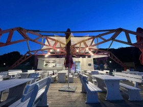 ЗАВЕДЕНИЕ, 210 m2 - Holmes.bg ЗАВЕДЕНИЕ, 210 m2