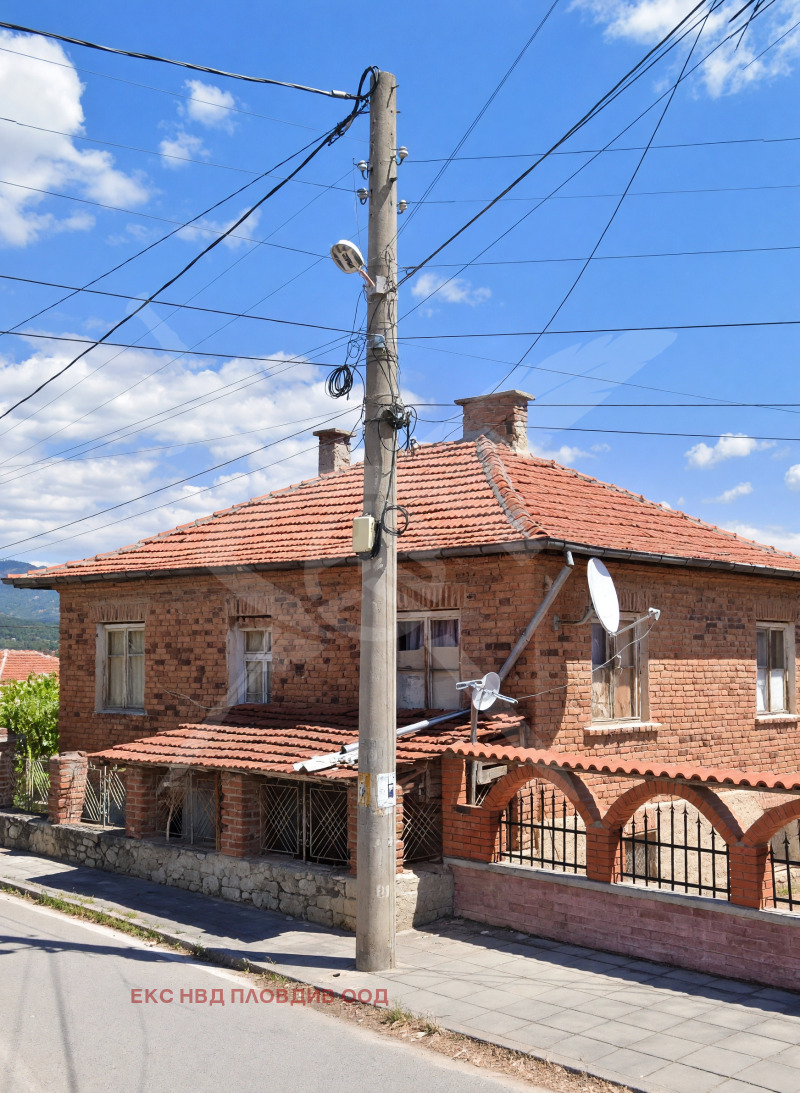 Продава КЪЩА, област Пазарджик, гр. Стрелча • 65000 € / 127128.95 лв. • 80160898 1 — Holmes.bg Продава КЪЩА, област Пазарджик, гр. Стрелча • 65000 € / 127128.95 лв. • 80160898 1