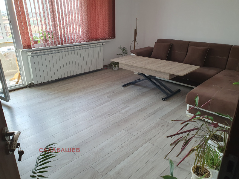 Продава 3-СТАЕН, област Стара Загора, гр. Казанлък • 145000 € • 77732980 1 — Holmes.bg Продава 3-СТАЕН, област Стара Загора, гр. Казанлък • 145000 € • 77732980 1