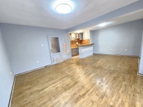 Обява Продава 2-СТАЕН,град Варна, Зимно кино Тракия>