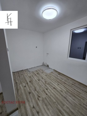 Обява Продава ЕТАЖ ОТ КЪЩА,град Варна, Галата