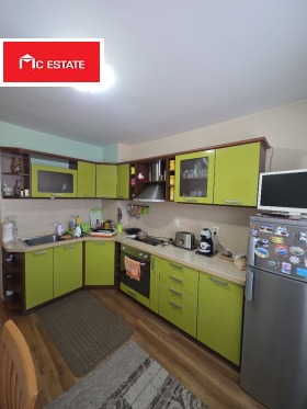 Продава 3-стаен, град София