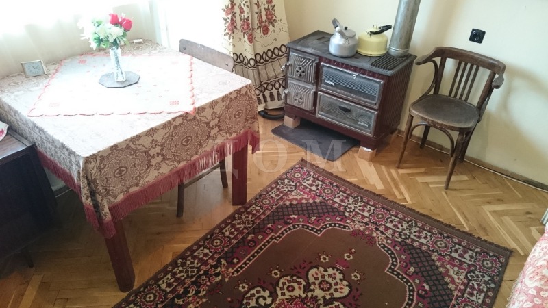 Продава 2-СТАЕН, град Шумен, Боян Българанов 1 • 104000 € / 203406.32 лв. • 66814530 1 — Holmes.bg Продава 2-СТАЕН, град Шумен, Боян Българанов 1 • 104000 € / 203406.32 лв. • 66814530 1