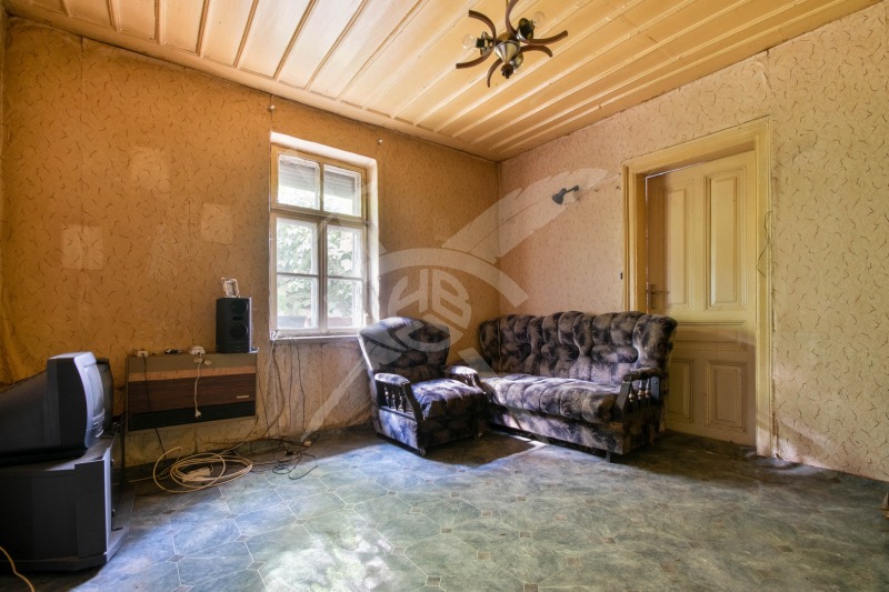 Продава ЕТАЖ ОТ КЪЩА, град София, Център • 129999 € / 254255.94 лв. • 99262528 1 — Holmes.bg Продава ЕТАЖ ОТ КЪЩА, град София, Център • 129999 € / 254255.94 лв. • 99262528 1