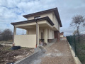 Продава КЪЩА, област София, с. Пролеша • 500000 € / 977915.00 лв. • 50730176 4 — Holmes.bg Продава КЪЩА, област София, с. Пролеша • 500000 € / 977915.00 лв. • 50730176 4