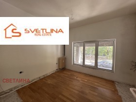 Обява Продава ОФИС,град София, Център>