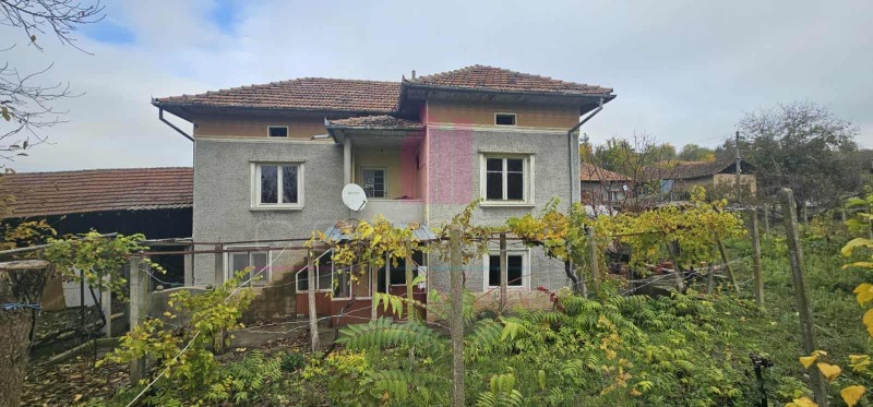 Продава КЪЩА, област Русе, с. Босилковци • 50000 лв. / 25564.59 € • 68665792 1 — Holmes.bg Продава КЪЩА, област Русе, с. Босилковци • 50000 лв. / 25564.59 € • 68665792 1