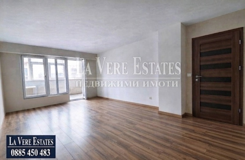 Продава 3-СТАЕН, град Русе, Широк център • 157700 € • 73207006 1 — Holmes.bg Продава 3-СТАЕН, град Русе, Широк център • 157700 € • 73207006 1