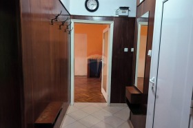 Обява Продава МНОГОСТАЕН,град Бургас, Славейков>