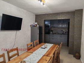 Продава Къща, град Велико Търново