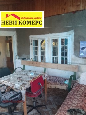 Продава Къща, с. Еловдол