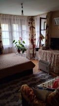 Продава ЕТАЖ ОТ КЪЩА, град София, гр. Банкя • 165000 € / 322711.95 лв. • 80595835 6 — Holmes.bg Продава ЕТАЖ ОТ КЪЩА, град София, гр. Банкя • 165000 € / 322711.95 лв. • 80595835 6