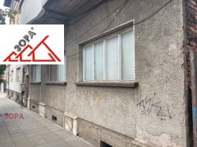 Продажба на етажи от къща в град Враца - изображение 20 