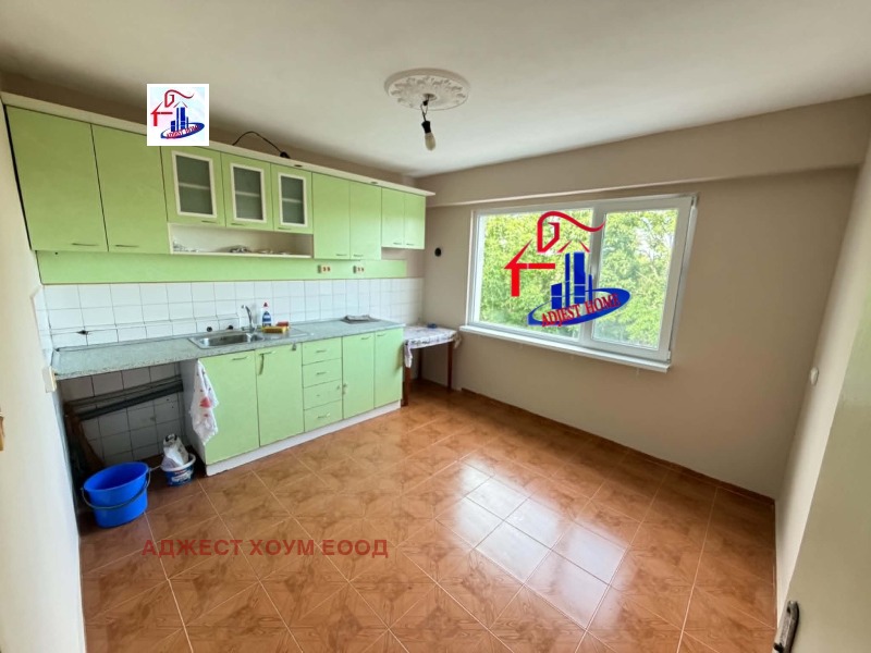 Продава 1-СТАЕН, град Шумен, Тракия • 75000 € / 146687.25 лв. • 50759379 1 — Holmes.bg Продава 1-СТАЕН, град Шумен, Тракия • 75000 € / 146687.25 лв. • 50759379 1