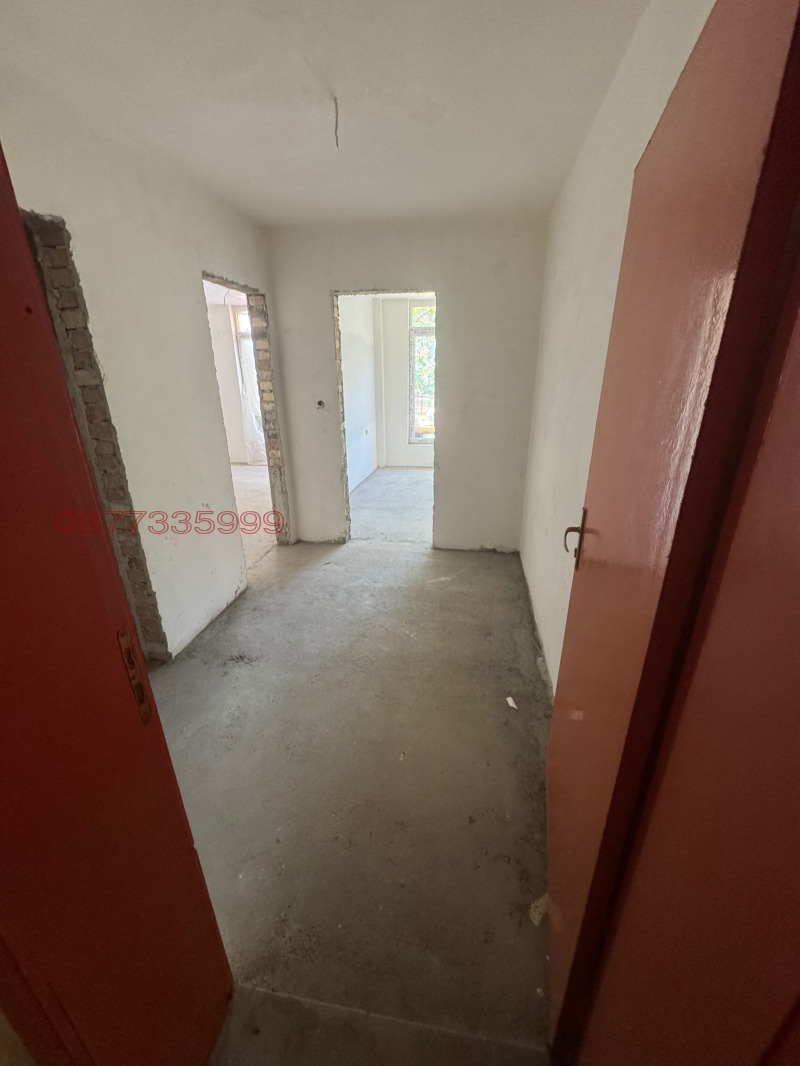 Продава 2-СТАЕН, град Русе, Хъшове • 69999 € / 136906.14 лв. • 78764649 1 — Holmes.bg Продава 2-СТАЕН, град Русе, Хъшове • 69999 € / 136906.14 лв. • 78764649 1