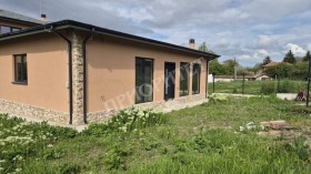 Обява Продава КЪЩА,град Варна, м-т Пчелина