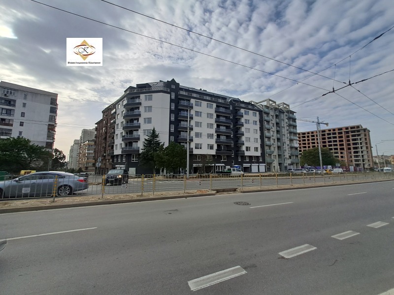 Продава МНОГОСТАЕН, град Варна, Възраждане 2 • 300000 € / 586749.00 лв. • 61540504 1 — Holmes.bg Продава МНОГОСТАЕН, град Варна, Възраждане 2 • 300000 € / 586749.00 лв. • 61540504 1