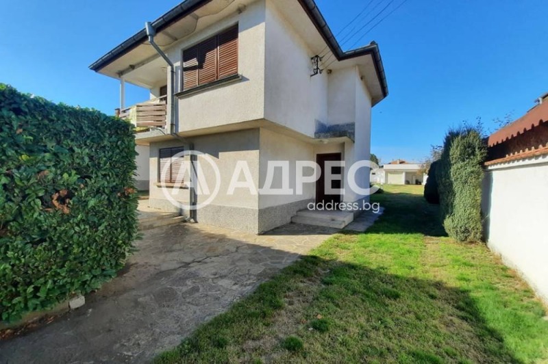 Продава КЪЩА, област Ямбол, с. Кабиле • 285000 € • 20489885 1 — Holmes.bg Продава КЪЩА, област Ямбол, с. Кабиле • 285000 € • 20489885 1