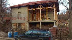 Продава Къща, с. Джурово