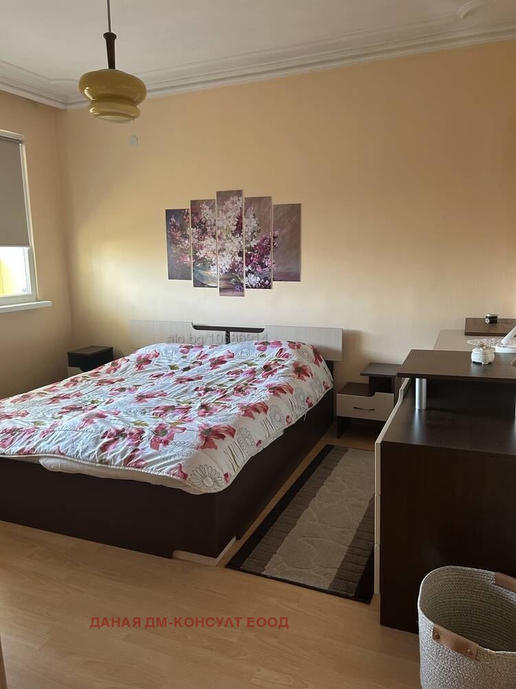 Продава МНОГОСТАЕН, град Шумен, Пазара • 140000 € / 273816.20 лв. • 86546678 1 — Holmes.bg Продава МНОГОСТАЕН, град Шумен, Пазара • 140000 € / 273816.20 лв. • 86546678 1