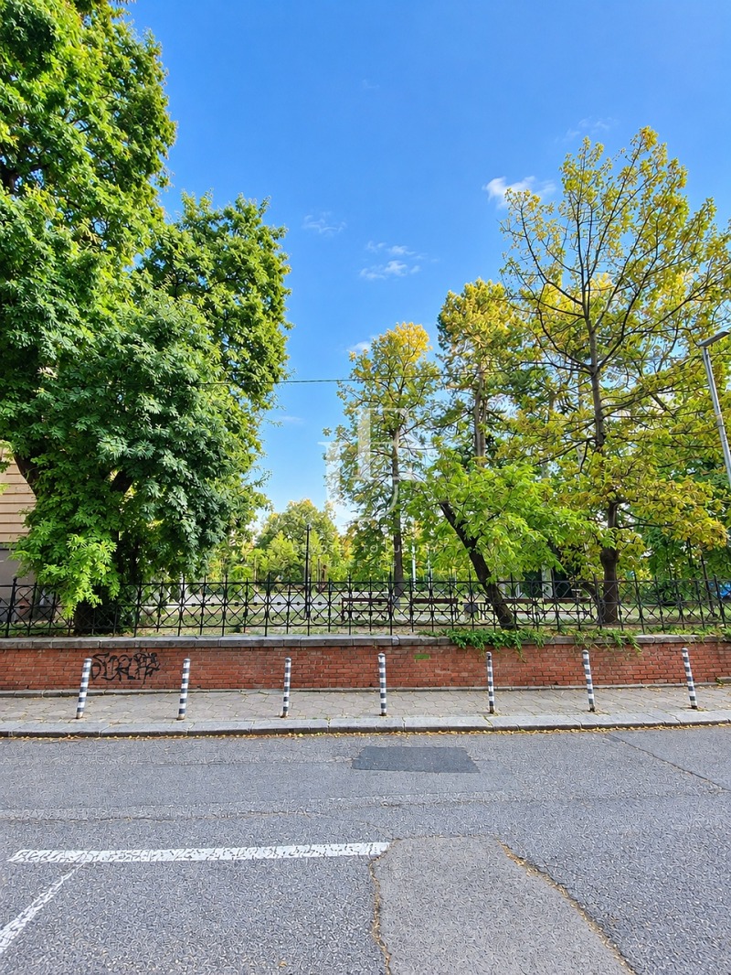 Продава 3-СТАЕН, град София, Център • 380000 € • 18547625 1 — Holmes.bg Продава 3-СТАЕН, град София, Център • 380000 € • 18547625 1