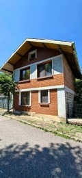 Продава КЪЩА, област София, гр. Етрополе • 75000 € • 58549379 1 — Holmes.bg Продава КЪЩА, област София, гр. Етрополе • 75000 € • 58549379 1