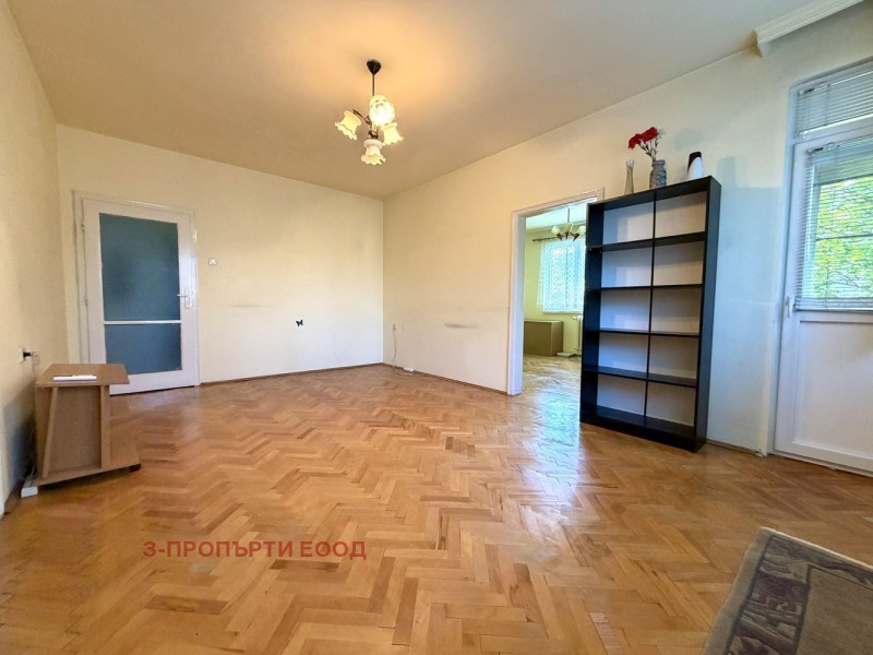 Продава 3-СТАЕН, град София, Лозенец • 299000 € / 584793.17 лв. • 97257975 1 — Holmes.bg Продава 3-СТАЕН, град София, Лозенец • 299000 € / 584793.17 лв. • 97257975 1