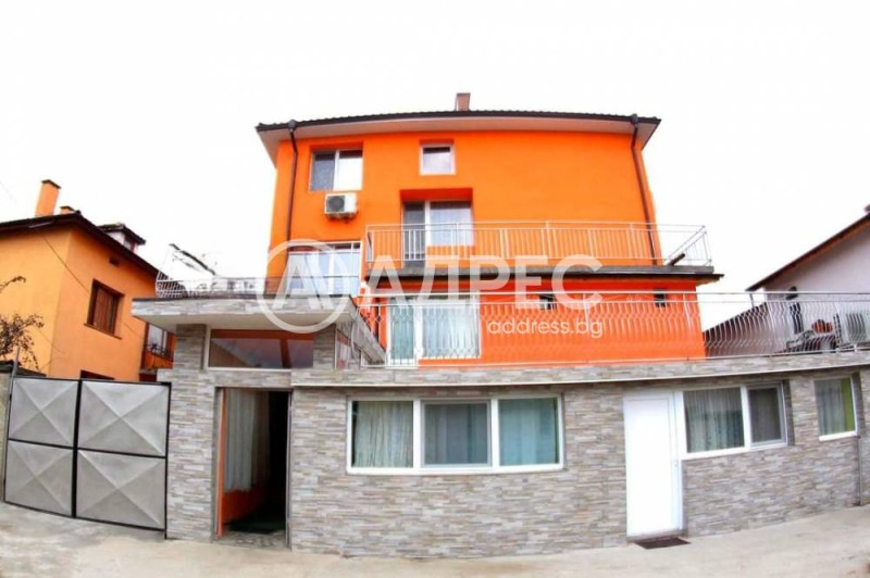 Продава КЪЩА, област София, гр. Елин Пелин • 890000 € • 34202460 1 — Holmes.bg Продава КЪЩА, област София, гр. Елин Пелин • 890000 € • 34202460 1