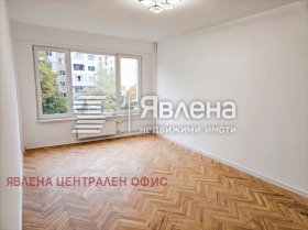 Продава 2-стаен, град София